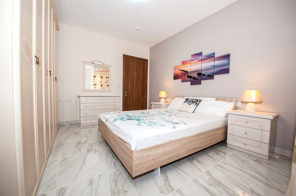 The Waves Holiday Apartment マルサシュロック エクステリア 写真